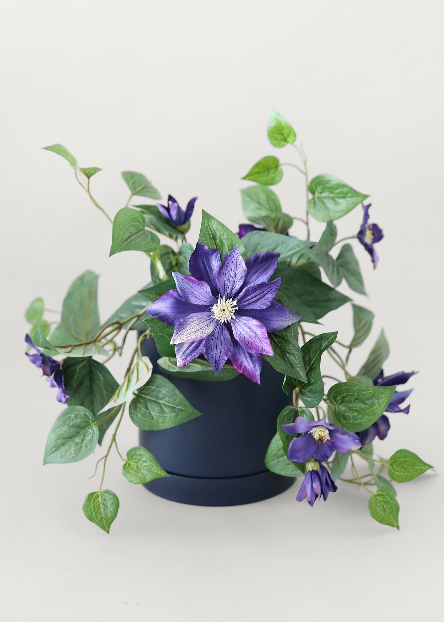 UV Treated Indoor/Outdoor Faux Clematis Bush - 20.5"